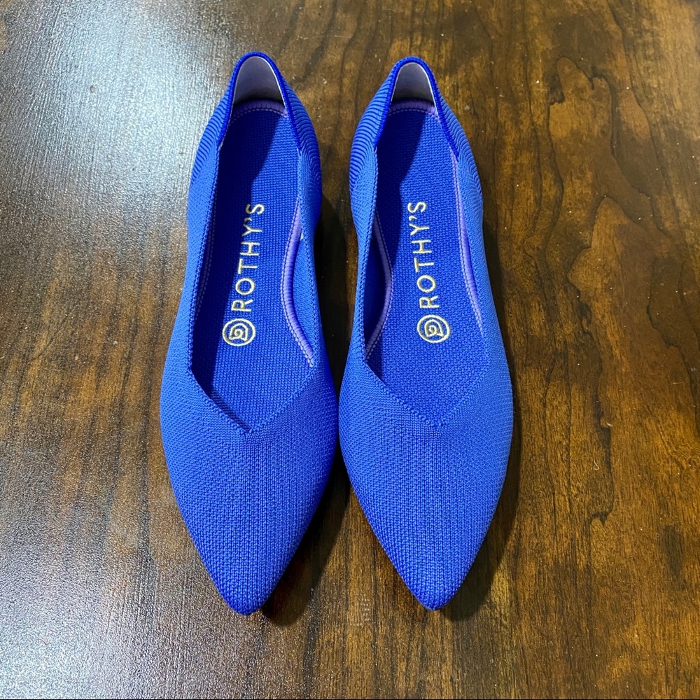 NWT Rothy’s “The Point”- Cornflower Blue
